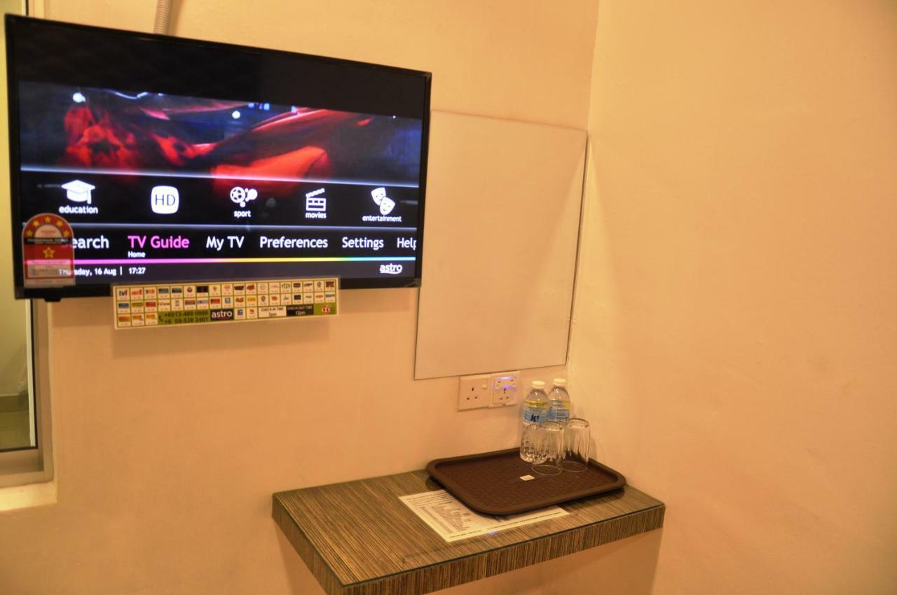 Teruntum 96 Guest House Kuantan Ngoại thất bức ảnh