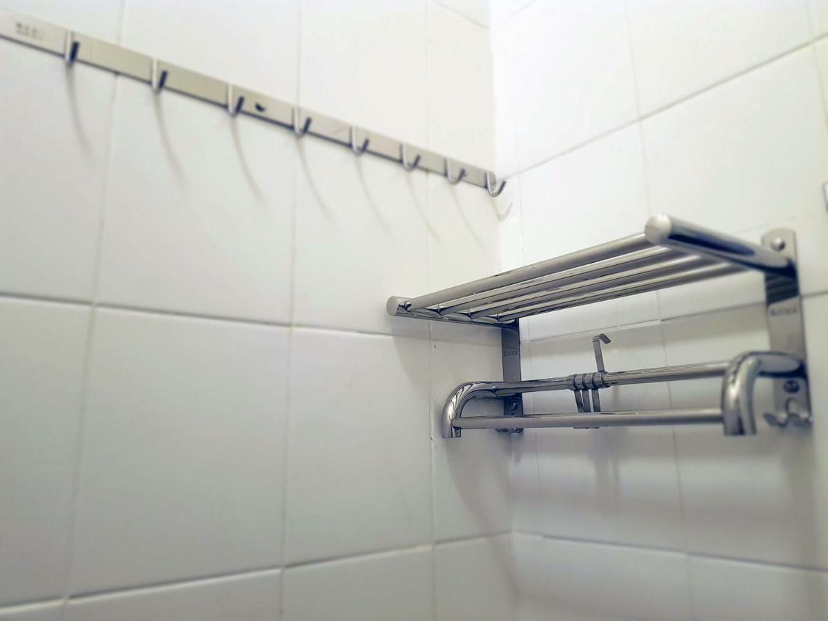 Teruntum 96 Guest House Kuantan Ngoại thất bức ảnh