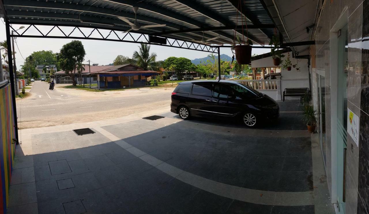 Teruntum 96 Guest House Kuantan Ngoại thất bức ảnh
