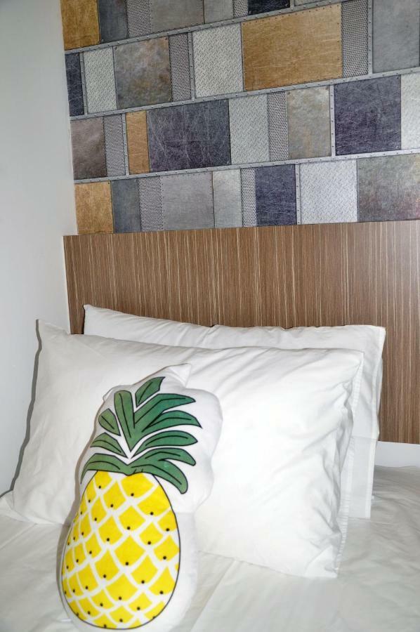 Teruntum 96 Guest House Kuantan Ngoại thất bức ảnh